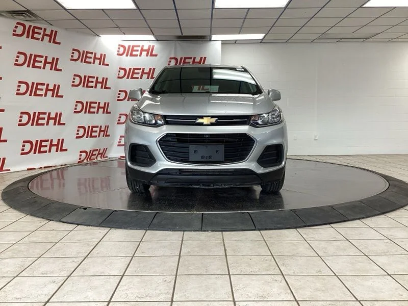 Used 2018 Chevrolet Trax LS with VIN KL7CJKSB0JB576324 for sale in Massillon, OH