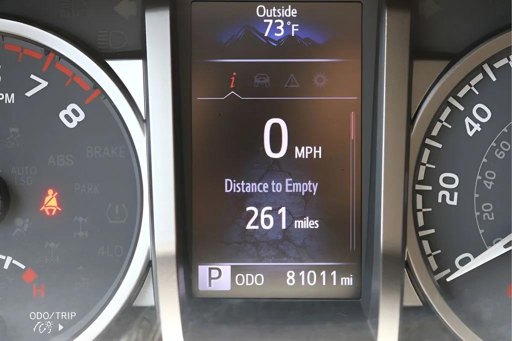 Used 2021 Gray Toyota SR5 image 25