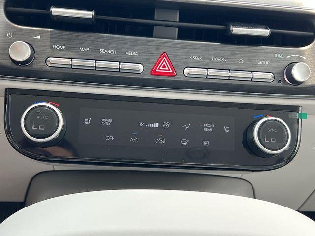 New 2026 Black Hyundai Blue SEL 8P image 18