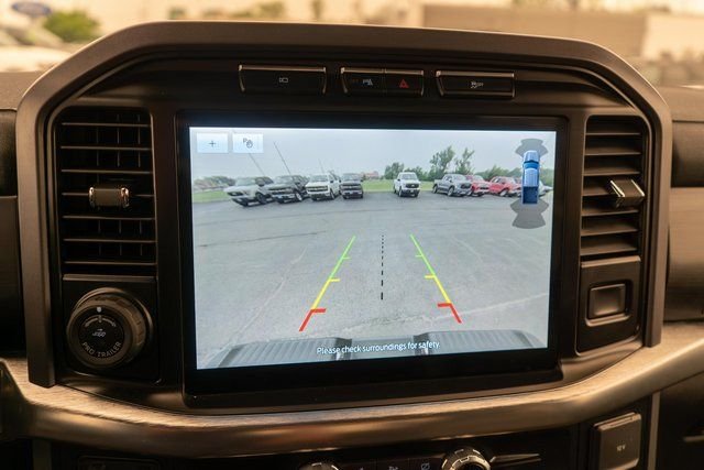 Used 2023 Agate Black Metallic Ford Lariat image 28
