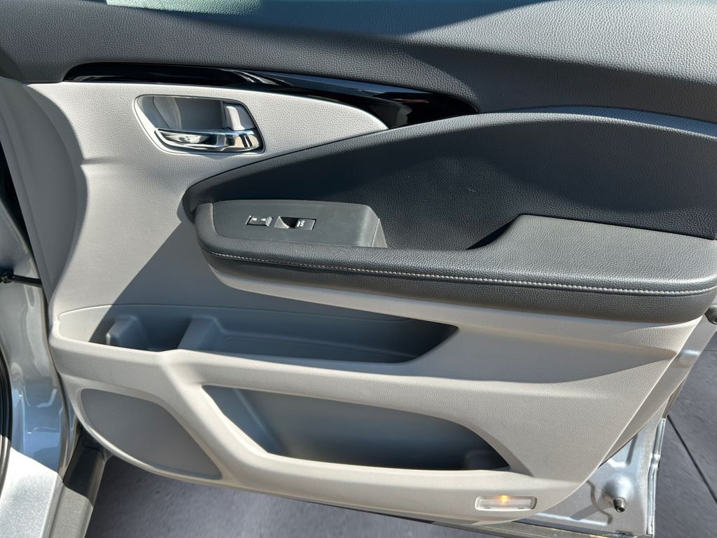 Used 2020 Gray Honda RTL-E image 15