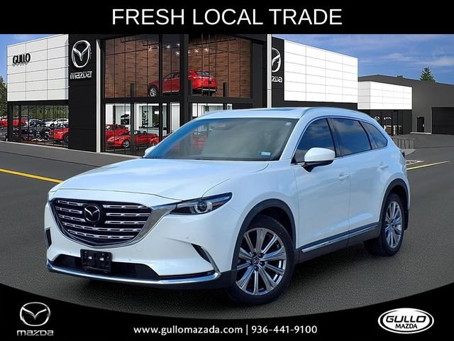 Used 2021 White Mazda Signature image 1
