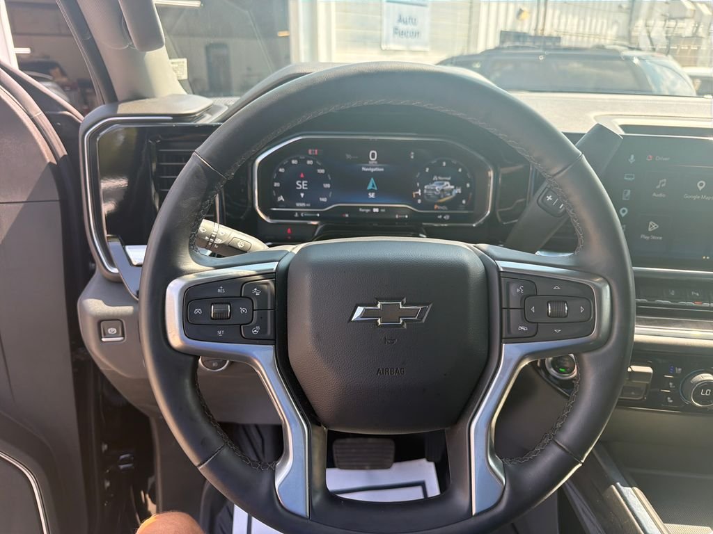 Used 2025 Black Chevrolet LTZ image 17