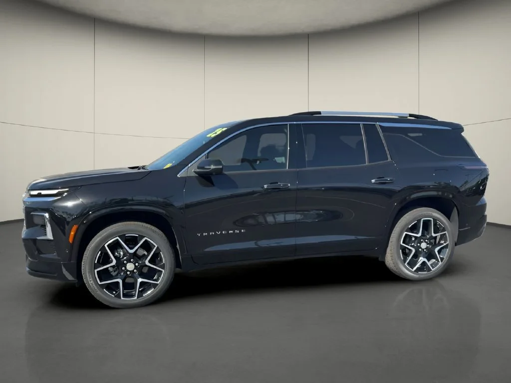 Used 2026 Mosaic Black Metallic Chevrolet High Country image 5
