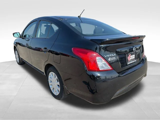 Used 2019 Black Nissan 1.6 S Plus image 5