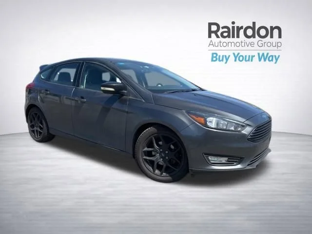 2016 Ford Focus 5 Door Hatch SE's photo