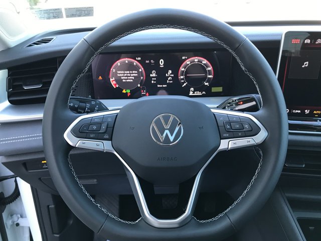 New 2026 Pure White Volkswagen SE image 15