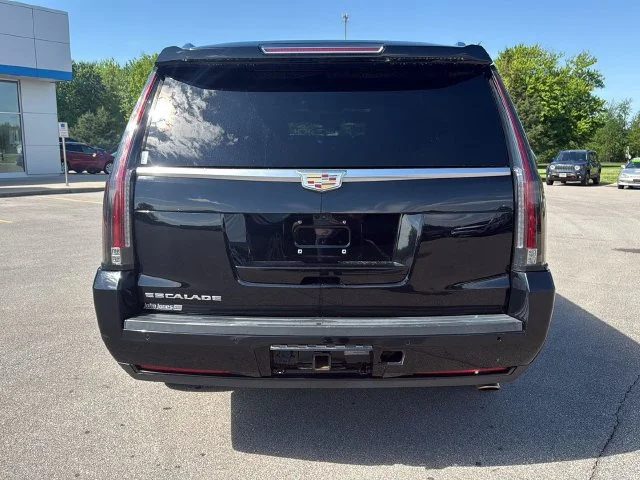 Used 2019 Black Raven Cadillac Premium image 19