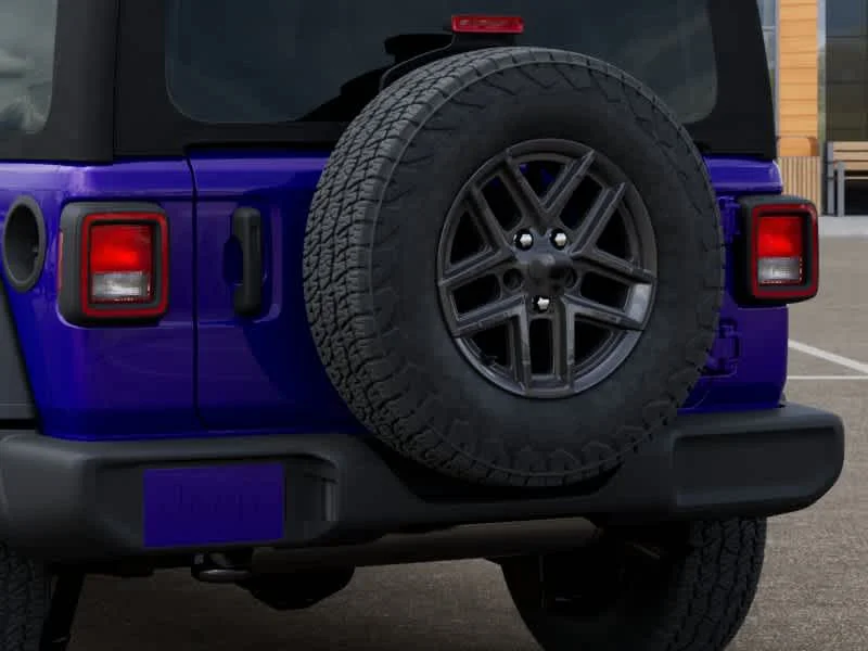 New 2026 Reign Jeep Sport S image 13