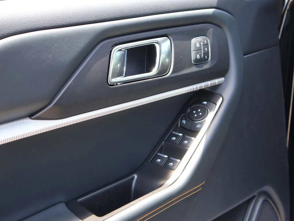 New 2026 Agate Black Metallic Ford Tremor® image 24