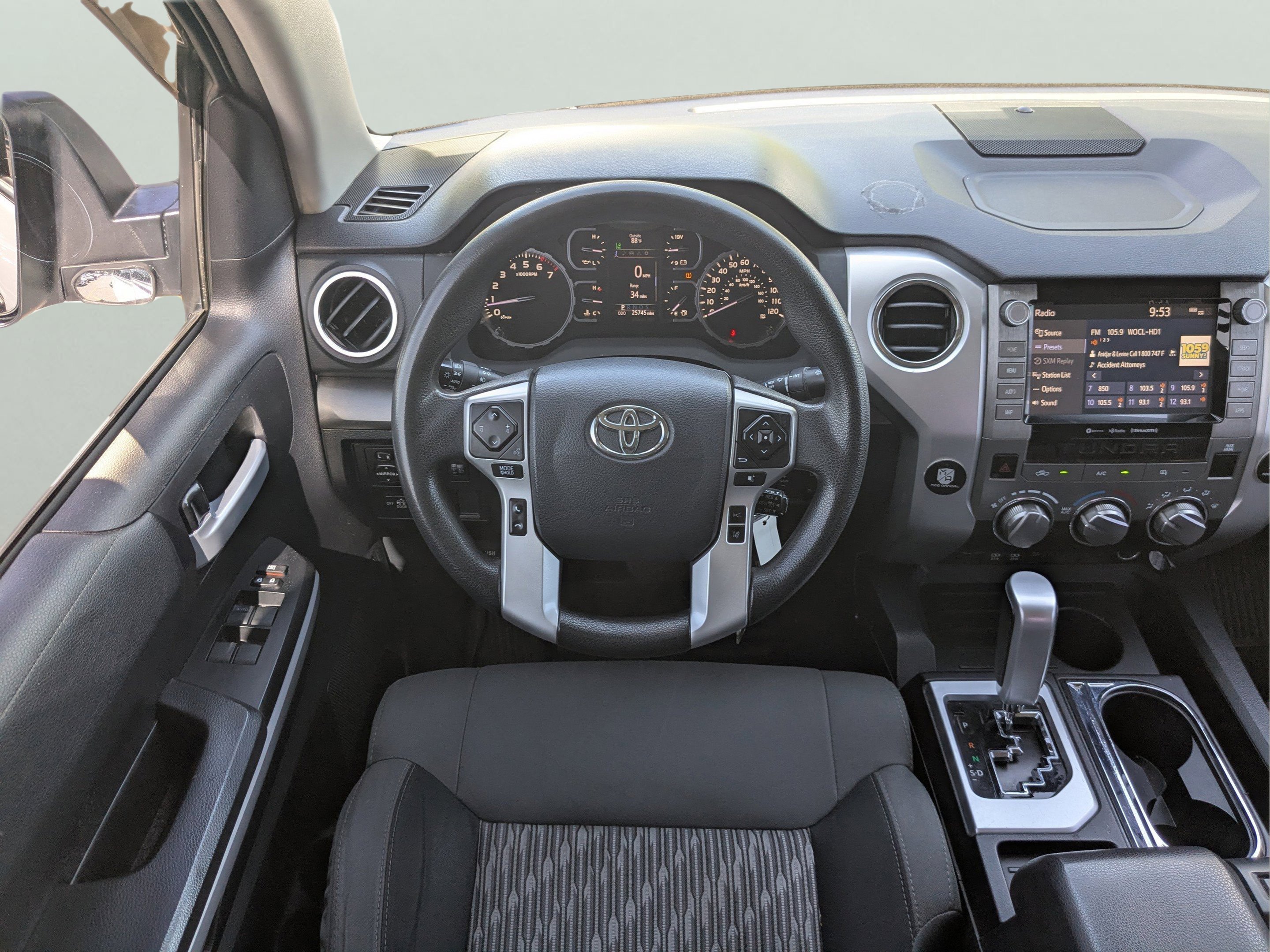 2020 Toyota Tundra SR5 - Photo 17