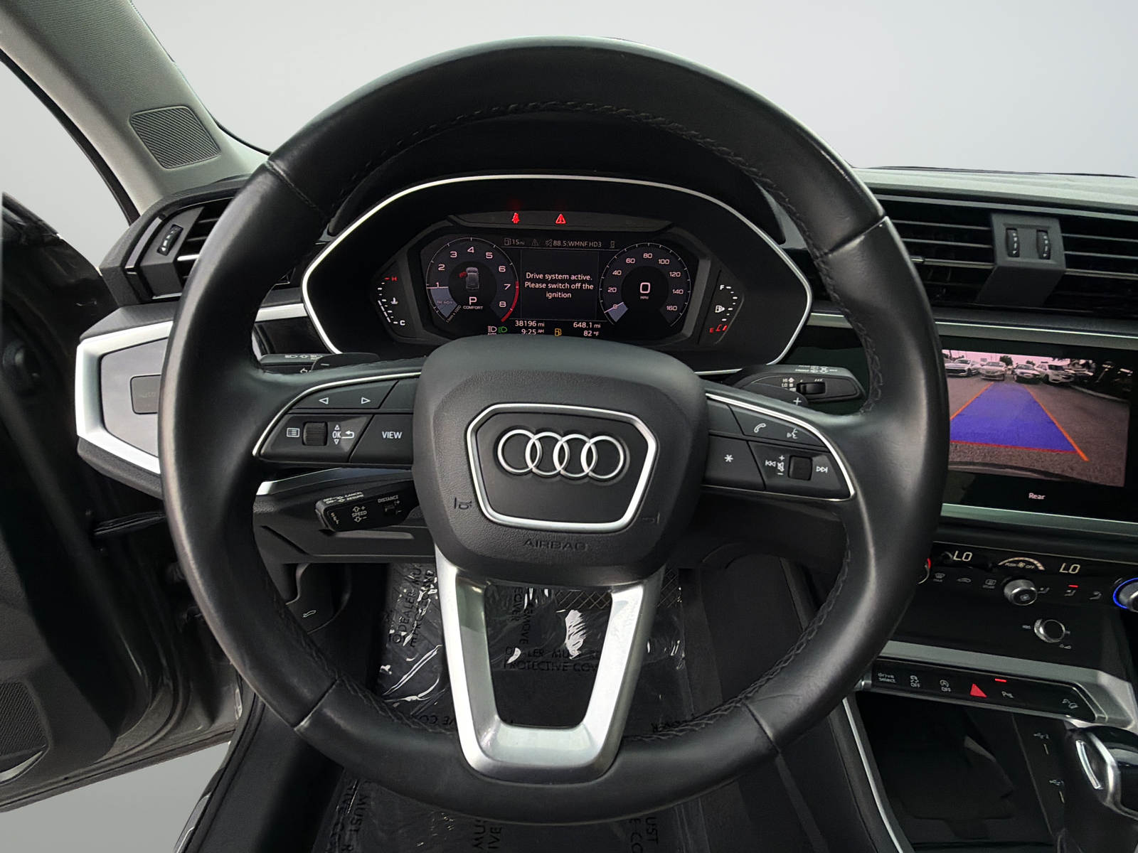 Used 2024  Audi Premium image 18