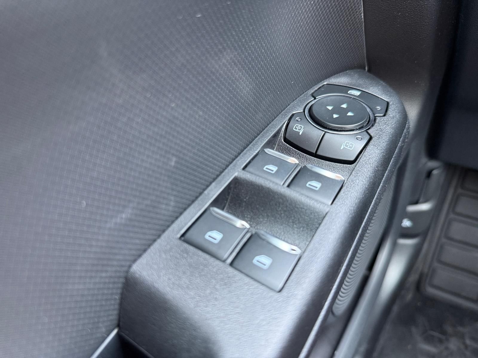 New 2026 Carbonized Gray Metallic Ford Outer Banks® image 27