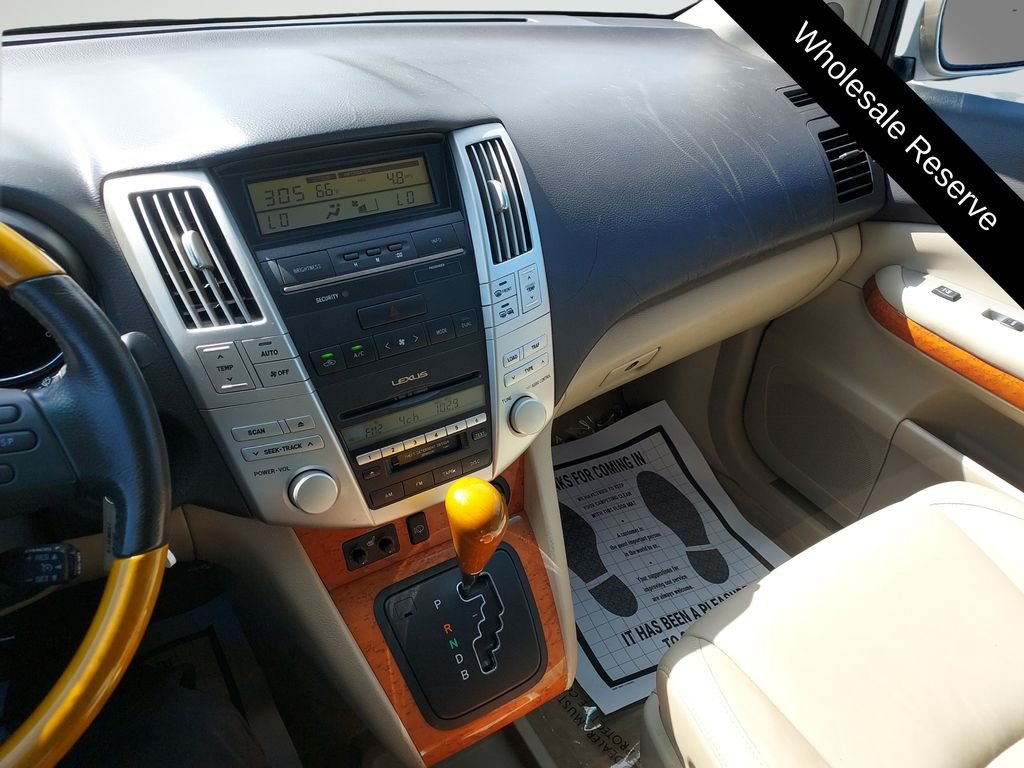 Used 2006 Gold Lexus 400h image 15