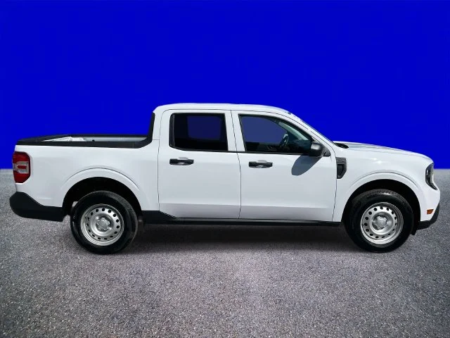 Certified Used 2025 Oxford White Ford XL image 2