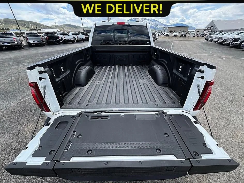 New 2026 White Ford King Ranch image 17