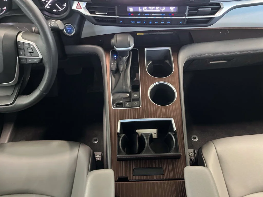Used 2022 Gray Toyota XLE image 11
