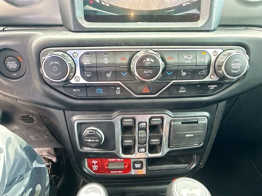 Used 2023 Gray Jeep Rubicon 4xe image 17