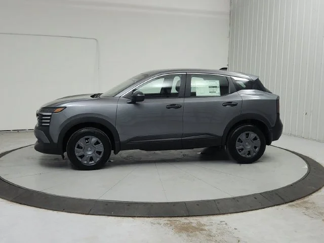 New 2027 Gray Nissan S image 5
