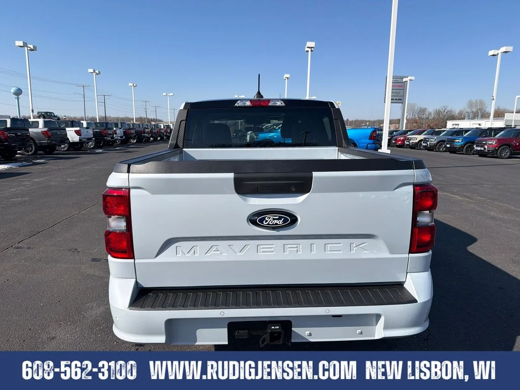 New 2026 Space White Metallic Ford Lobo™ image 4
