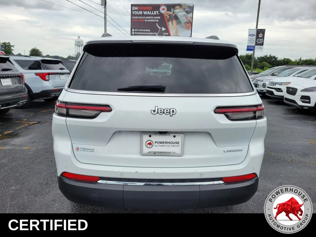 Used 2024 White Jeep Laredo image 5