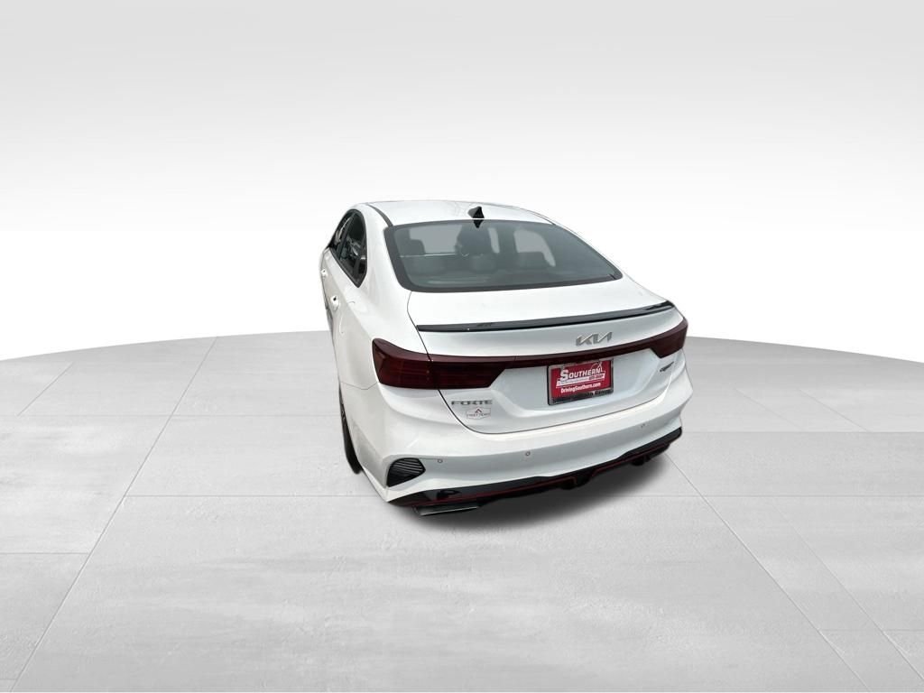 Used 2023 White Kia GT image 13