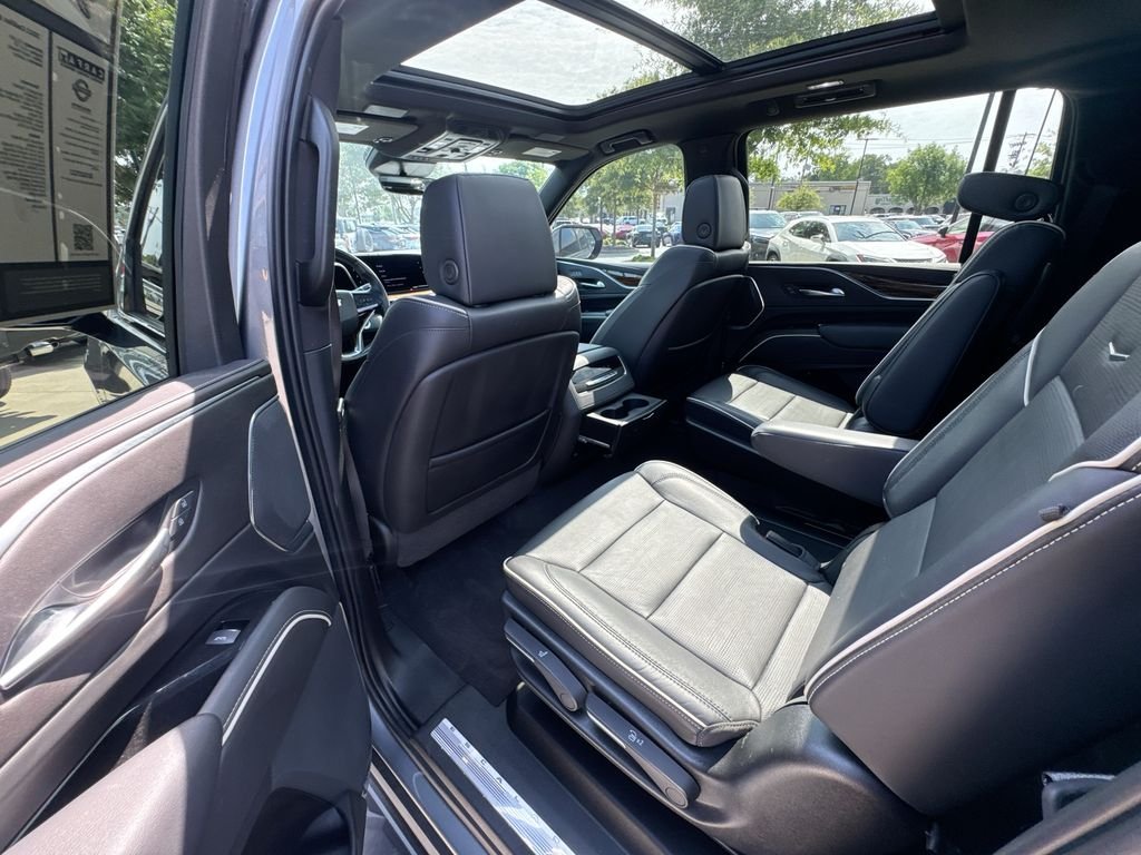 Used 2022 Gray Cadillac Premium image 31
