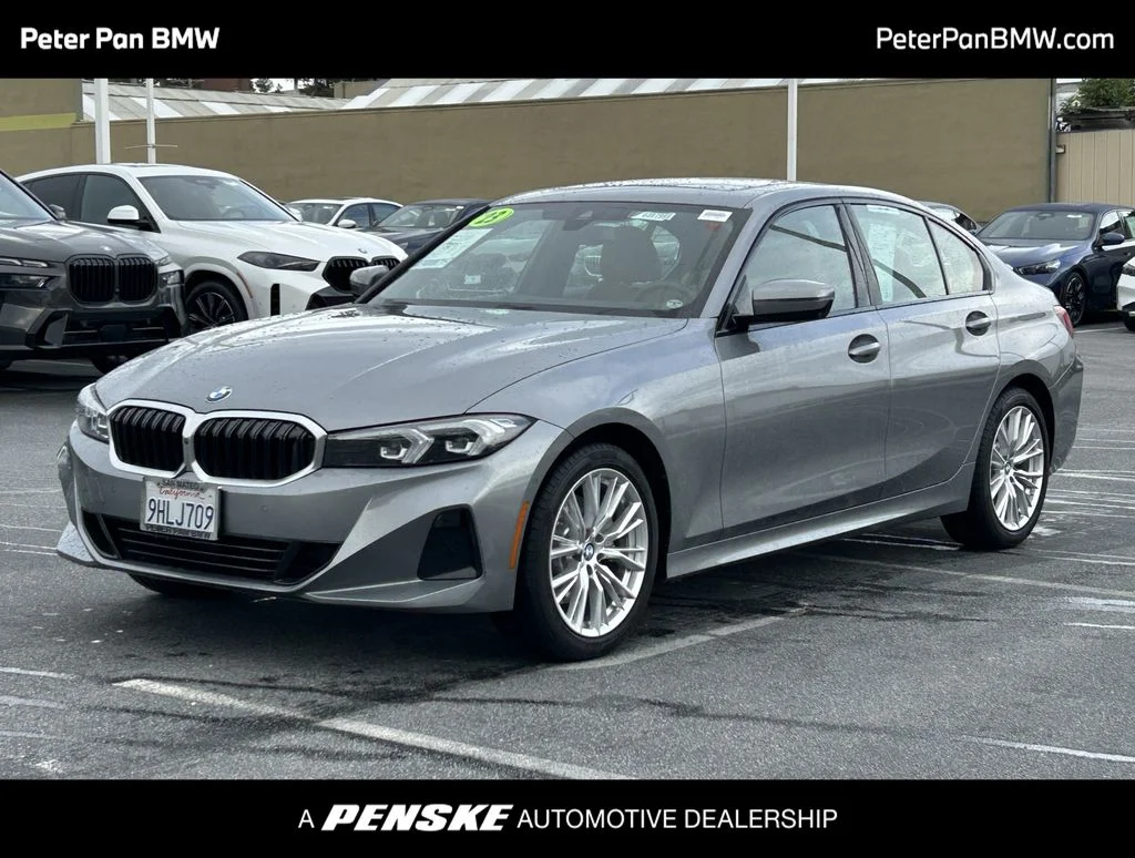 2023 BMW 3 Series 330i Sedan's photo
