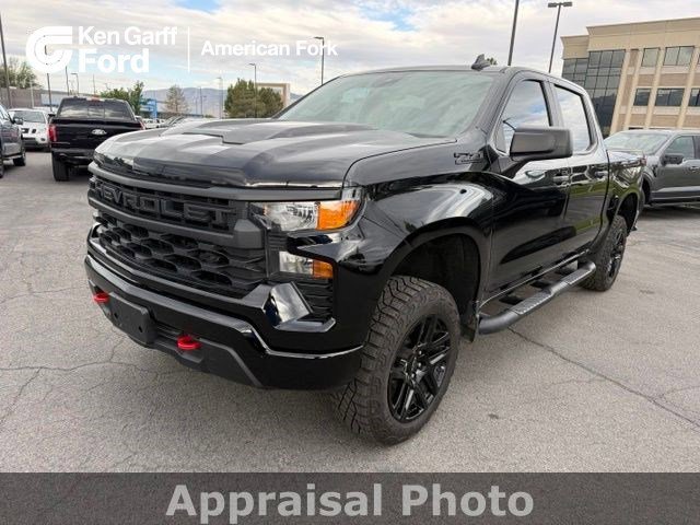 2023 Chevrolet Silverado 1500 Custom Trail Boss 4X4 Crew Cab Short Box's photo
