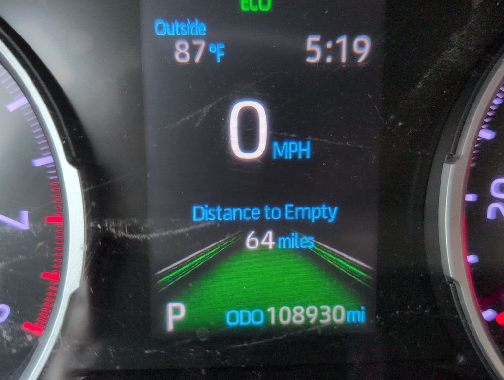 Used 2020 Gray Toyota XLE image 21