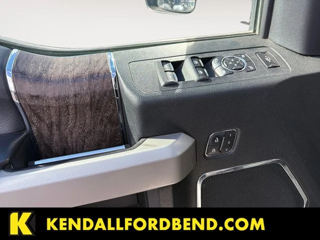Used 2019 White Ford Lariat image 10