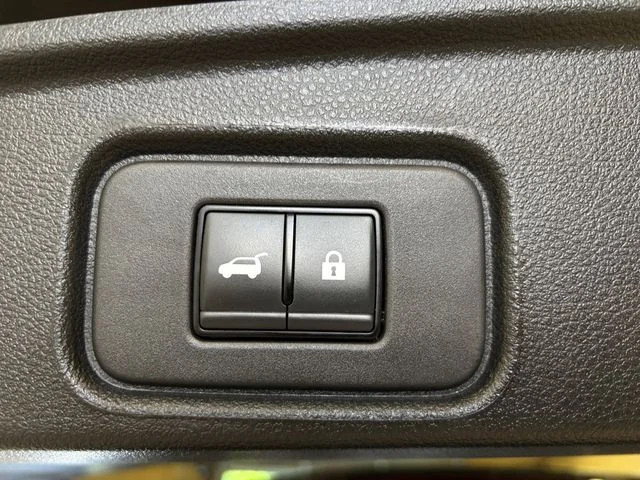 Used 2024 Super Black Nissan SL image 20