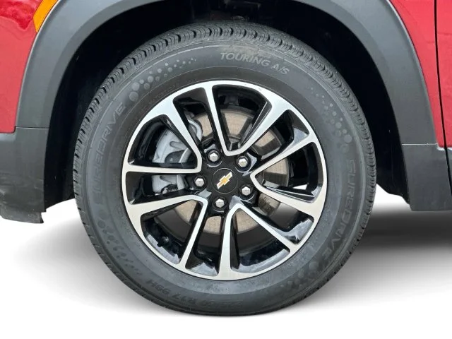 Used 2025 Red Chevrolet LT image 10