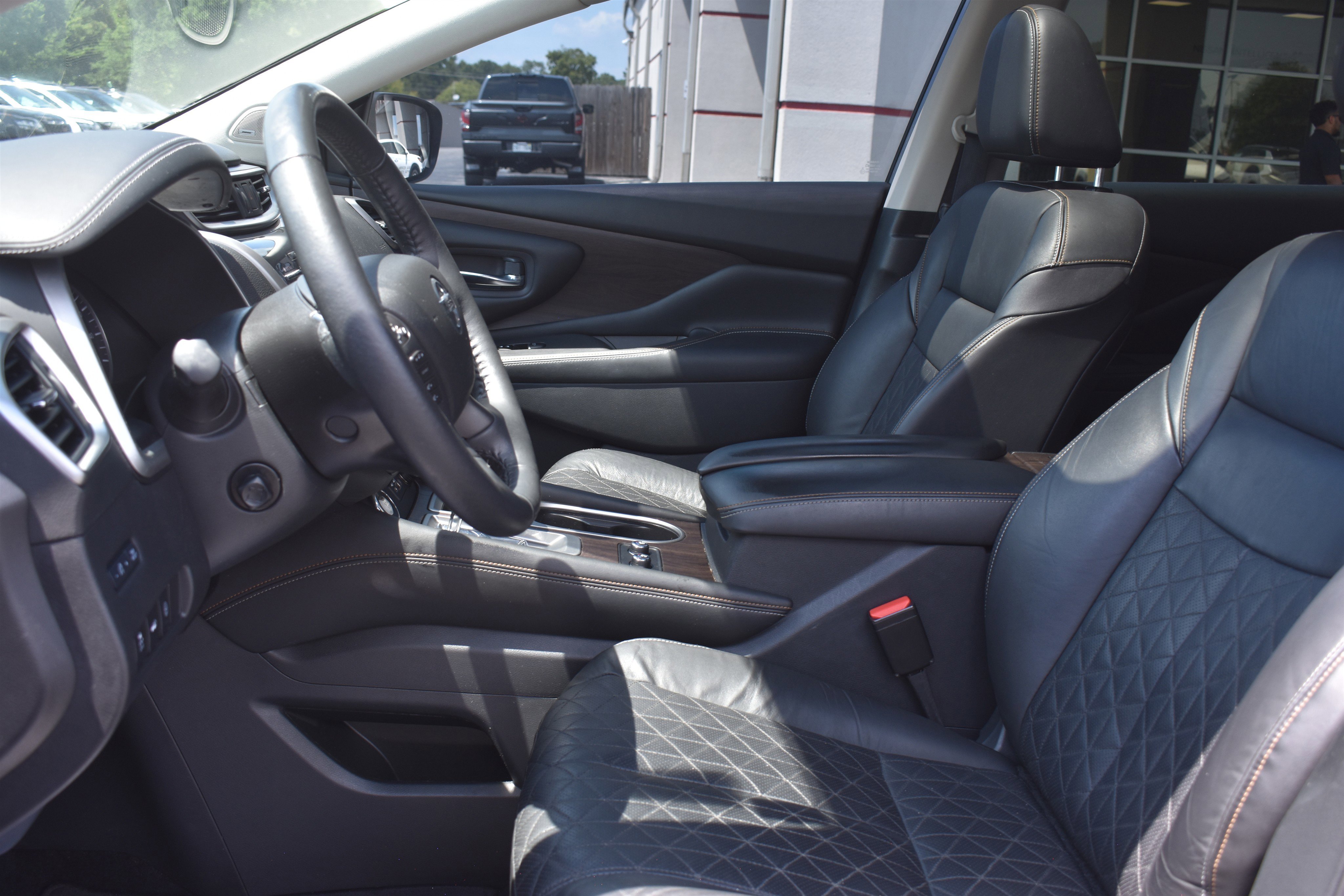 Used 2022 Gun Metallic Nissan Platinum image 15