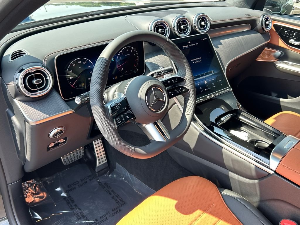 New 2026 Graphite Grey Metallic Mercedes-Benz GLC 300 image 16