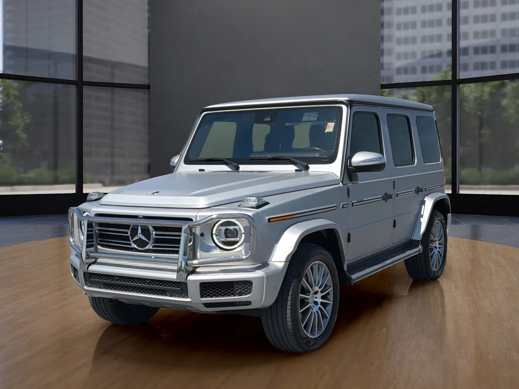 Used 2022 White Mercedes-Benz G 550 image 12