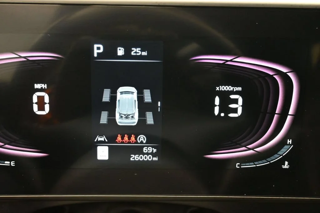 Used 2023 Gray Kia X-Line image 11