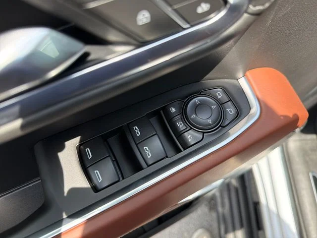 2026 GMC Sierra 2500HD Denali Ultimate - Photo 17