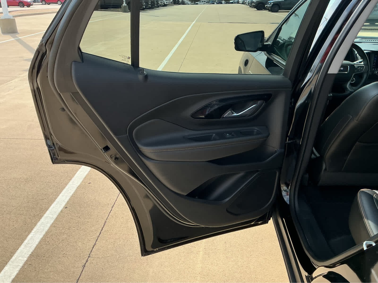 Used 2023 Ebony Twilight Metallic GMC AT4 image 16