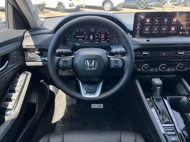 New 2026 Urban Gray Pearl Honda Touring image 13