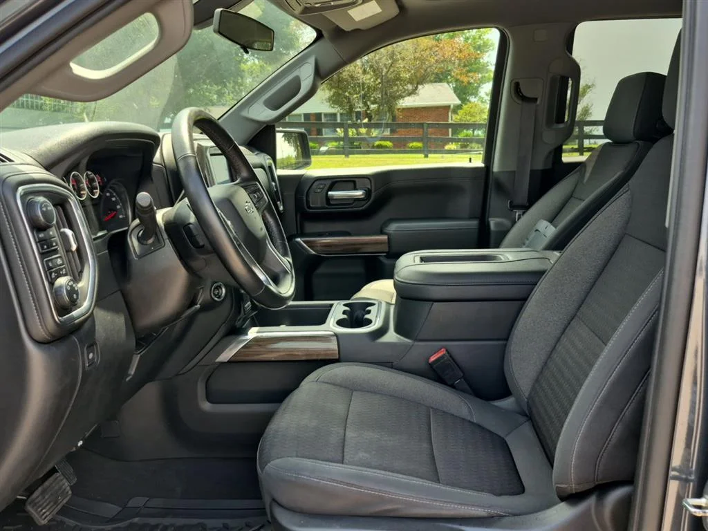 Used 2021 Shadow Gray Metallic Chevrolet LT Trail Boss image 11