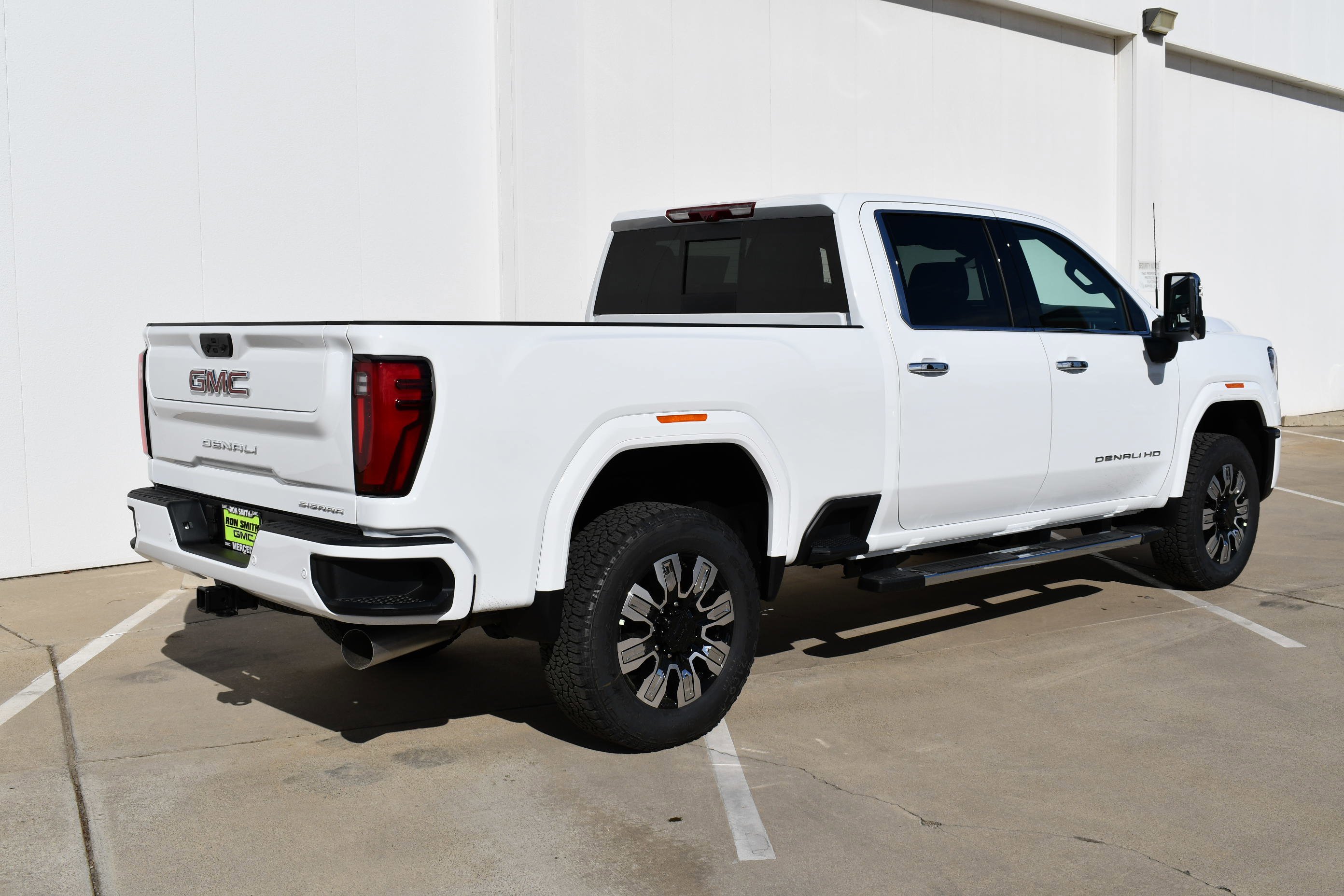 2026 GMC Sierra 2500HD Denali - Photo 7