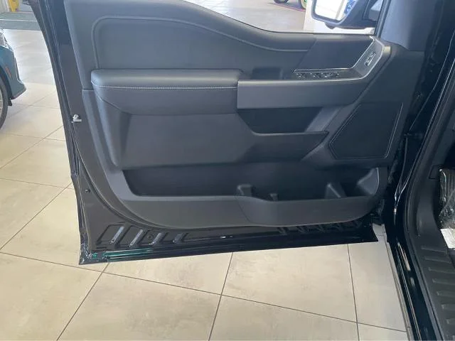 New 2026 Antimatter Blue Metallic Ford XLT image 36