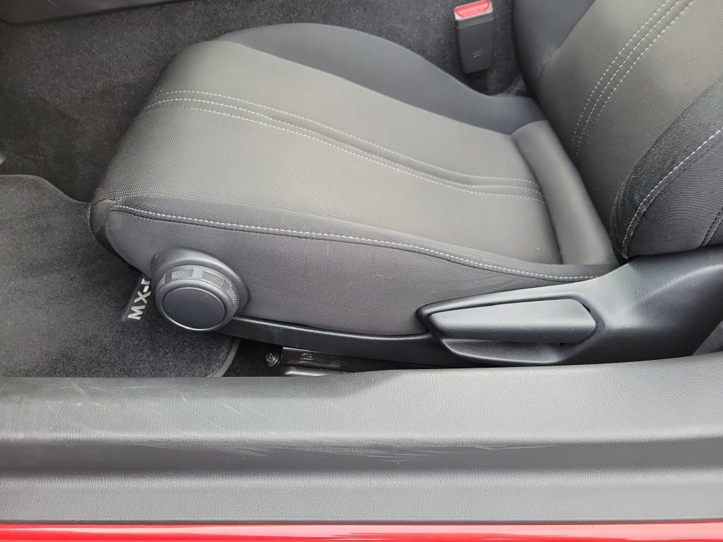 Used 2025 Red Crystal Mazda Sport image 26