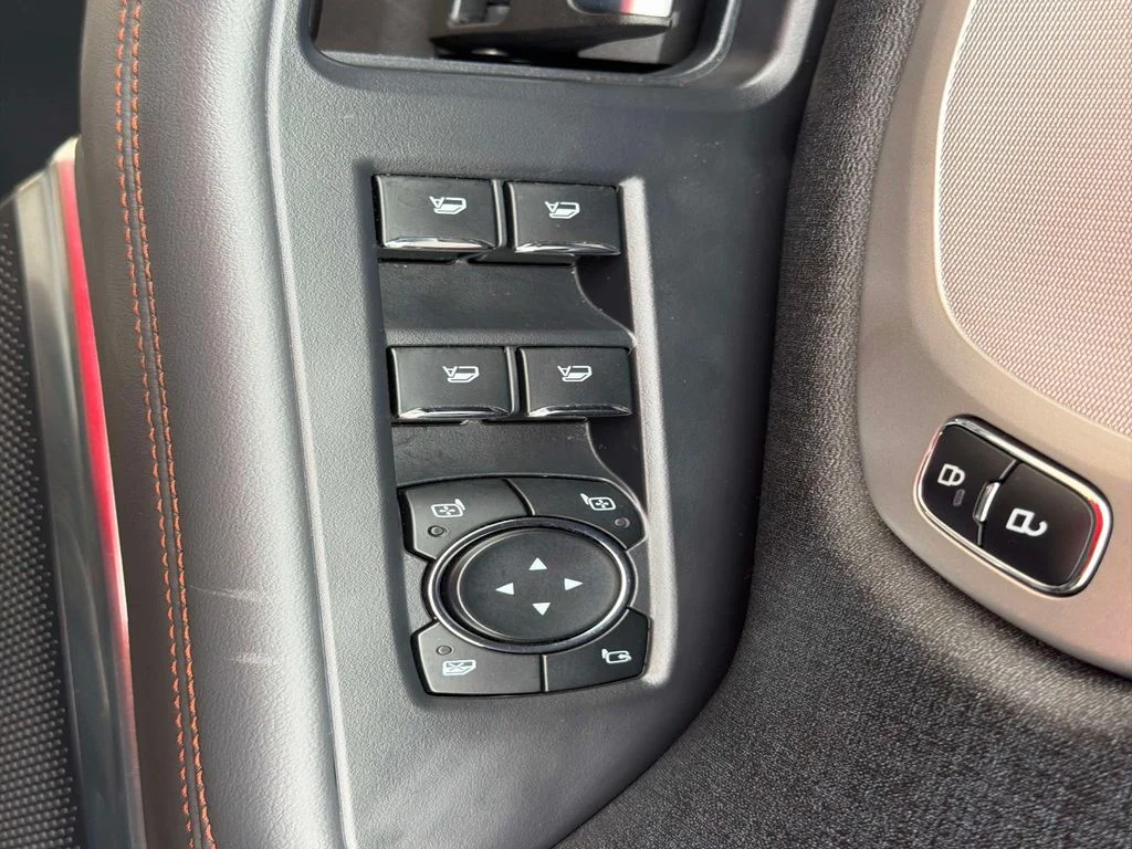 Used 2025 Black Ford Active image 21