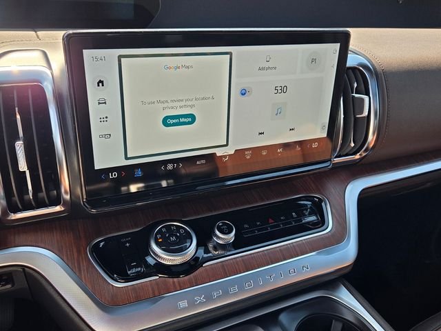 New 2027 White Ford King Ranch image 19