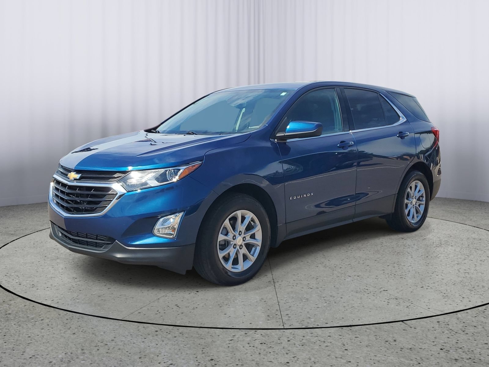 Used 2020 Blue Chevrolet LT image 2