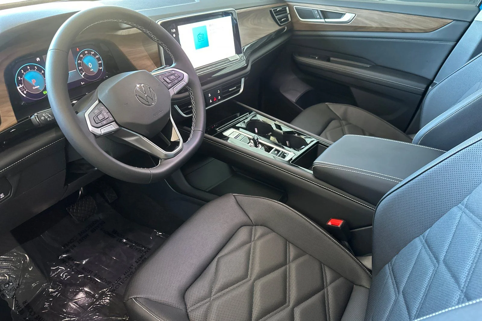 New 2026  Volkswagen 2.0T SE w/Technology image 9