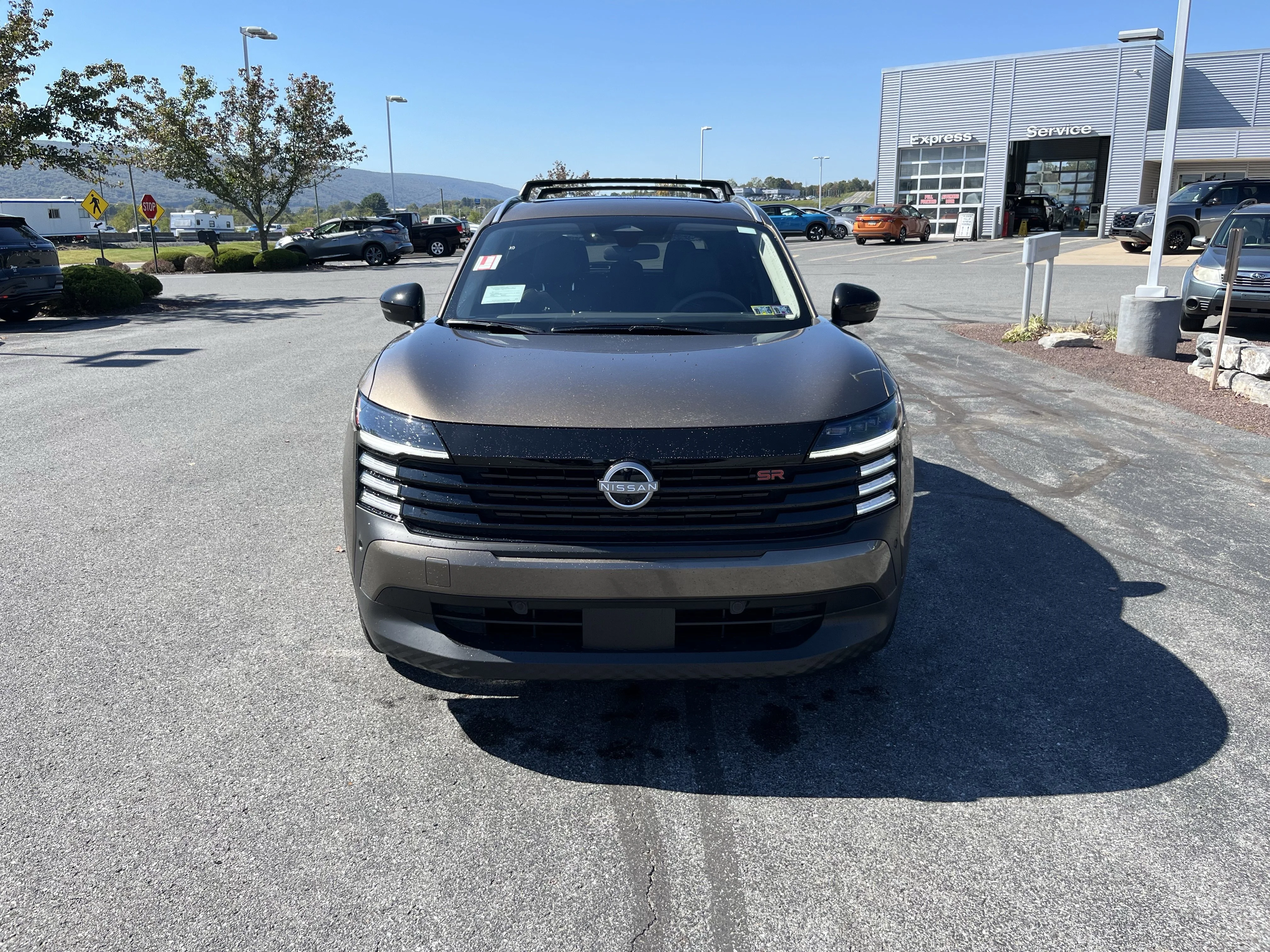 New 2026 Canyon Bronze Metallic Nissan SR image 9