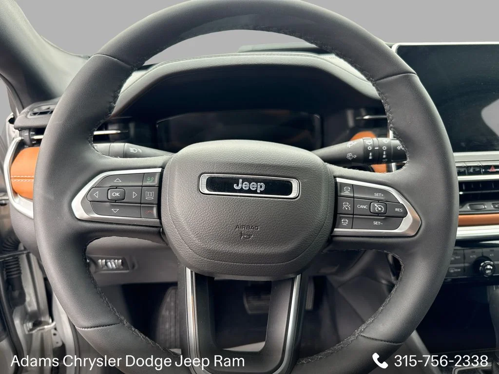 Used 2025 Silver Jeep Limited image 16